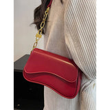 Boxtoday Gift High-End Texture Niche Design Red Shoulder Bag Female New Fashion Autumn Winter Underarm Wedding Bag Chain Crossbody Pack