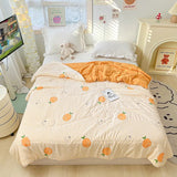 Boxtoday Cute Cartoon Orange Print Quilt